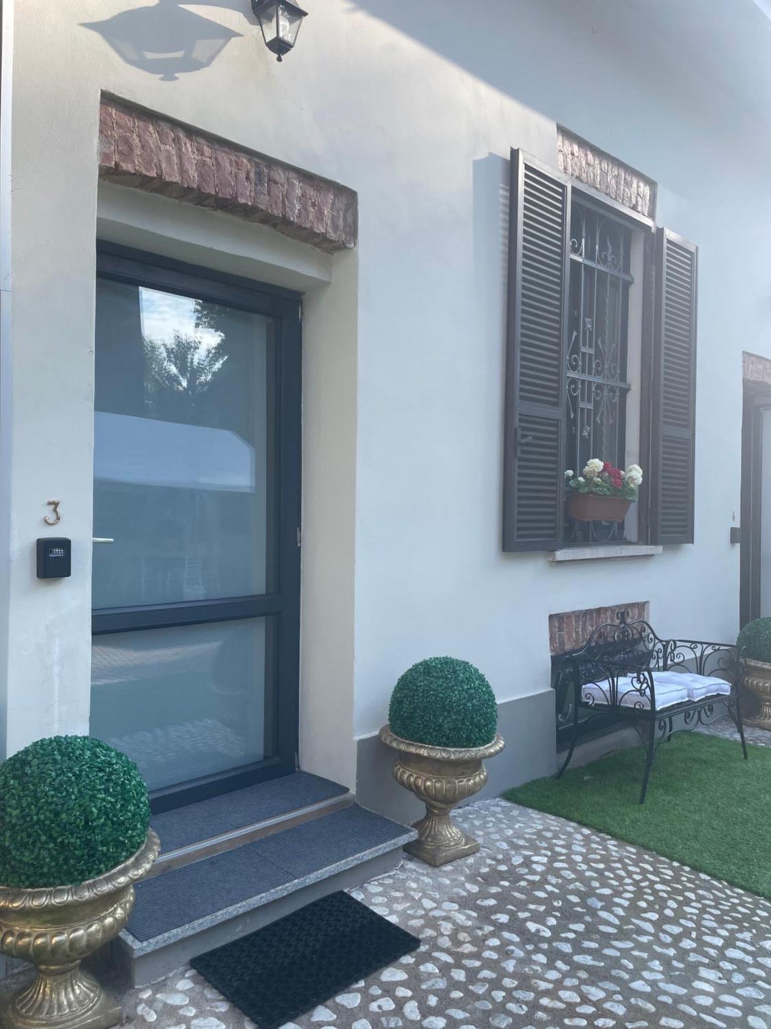 Villa Simona Malpensa Gallarate Exteriér fotografie